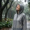Universelle Regenjacke – Cape-Jacke Mit Kapuze, Grau Produktbild-Vorschau 7