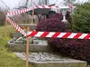 tesa Signal Absperrband, nicht klebend, rot / weiß Produktbild-Vorschau 2