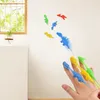 5er Set Dino Schleuder Spielzeug – Lustige, fliegende Produktbild-Vorschau 6