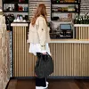 Reisenthel loopbag hobo, Frau, Hobo-Tasche, Produktbild-Vorschau 8