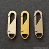 Three zipper pull replacements in different colors are laid out on a dark surface. Produktbild-Vorschau