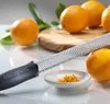 Microplane 46020 Premium Classic Serie Zester Reibe, Produktbild-Vorschau 70
