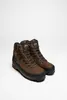 A pair of brown hiking boots on a white background. Podgląd zdjęcia produktu