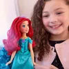 Ariel-pop – Disney Royal Shimmer collectie, 29 cm Productafbeelding-voorbeeld 1