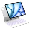 A tablet with a keyboard case attached, shown from a slightly elevated angle. Anteprima dell’immagine prodotto