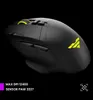 A black gaming mouse with yellow accents is shown against a black background. Text indicating specifications is present. Produktbild-Vorschau