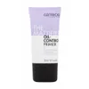 A product shot of a makeup primer tube. Voir les images du produit