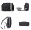 Camerazar Elegante borsa a tracolla da donna in pelle nera Anteprima dell’immagine prodotto 4