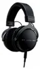 A black pair of studio headphones on a white background. Produktbild-Vorschau