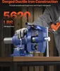 A person wearing gloves is using a blue vise on a wooden table. The background is a wooden wall. Anteprima dell’immagine prodotto