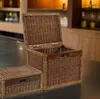 KRINES HOME Wysoki kosz z pokrywą z wikliny rattanowej w Podgląd zdjęcia produktu 2