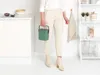 Poubelle Sort Go Bin 3 l vert sapin Brabantia Voir les images du produit 12
