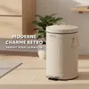 Poubelle eluno VINTAGE, poubelle à pédale, capacité de 12 Voir les images du produit 2