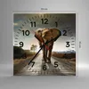 Wanduhr - Quadrat - Glasuhr - Elefant Straße Landschaft - Produktbild-Vorschau 3