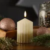 LED Kerze LIV - gerillt - Echtwachs - 3D Flamme - H: 10cm - D: 7cm - Timer - weiß/gold Produktbild-Vorschau