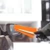 Fiskars SnowXpert gratte-glace et brosse à neige Voir les images du produit 3