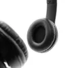 A close-up shot of a black headphone earcup. Náhled obrázku produktu