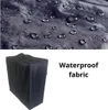 A collage showing a close-up of waterproof fabric with water droplets and a black storage bag. Anteprima dell’immagine prodotto