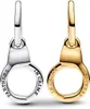 Two charms shaped like handcuffs, one silver and one gold, are displayed against a white background. Anteprima dell’immagine prodotto