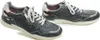 A pair of blue Mustang brand sneakers on a white background. Produktbild-Vorschau