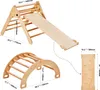 A diagram showing the dimensions of a wooden Pikler triangle set and its accessories. Produktbild-Vorschau