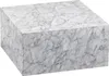 Couchtisch MONOBLOC in Marmoroptik Weiß, Gesamtansicht mit sichtbarer Oberseite und Seitenflächen. Anteprima dell’immagine prodotto