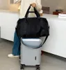 Cestovní kabelka - prostor pro vaše cestovní potřeby - Náhled obrázku produktu 4