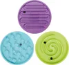 Three round puzzle feeders for pets, each with a different maze pattern and a small black ball. Produktbild-Vorschau