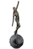 Casablanca Skulptur, Frau, "The world in balance", Kugel, Produktbild-Vorschau 6