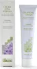 A product shot of a tube of cream and its packaging. Náhľad obrázku produktu