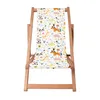 A wooden deck chair with a colorful fabric featuring a farm animal pattern. Voir les images du produit