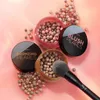 Bronzující perly (Bronzing Pearls) 28 g, Medium Náhled obrázku produktu 3
