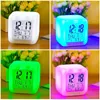 Wecker Uhr leuchtend Kameleon LED-Würfel, mit Thermometer Produktbild-Vorschau 10