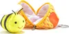 Kögler Friends2Go Mini peluche abeille dans un œuf en Voir les images du produit 1