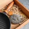 MAYSTERNYA Gusseisen-Grillpfanne mit Holzgriff – ø 24 x 4 Produktbild-Vorschau 9