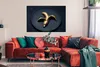 MuchoWow® Poster Goldene Banane auf dunklem Hintergrund Produktbild-Vorschau 2