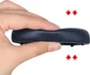 A hand is squeezing a blue ear cushion, with red arrows indicating compression. Náhled obrázku produktu