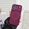 Coque en silicone MagSafe + 2 protections en verre trempé Voir les images du produit 3