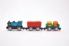 Hape Train de marchandises avec moteur à piles E3720 Voir les images du produit 12