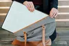 MuchoWow® Laptop Hülle 17 Zoll Laptoptasche Leder - Textur Produktbild-Vorschau 7