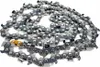 A close-up, overhead view of a chainsaw chain laid out on a white background. Produktbild-Vorschau