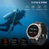 A diver underwater with a smartwatch displayed in the foreground, showing its features. Produktbild-Vorschau
