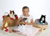 Plüschtier Katze Mimiz, 28 cm, Schwarz & Weiß, Realistisch Produktbild-Vorschau 5