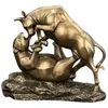 Lutte de marché - Sculpture en bronze Bulle vs Ours 18 × Voir les images du produit 3