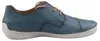 Das Bild zeigt einen blauen flachen Schuh der aus einem weichen Material gefertigt ist. Der Schuh ist von der Seite zu sehen und hebt seine schlanke Form sowie die dezente Sohle hervor. Produktbild-Vorschau