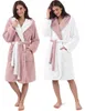 CalmyLIFE Bademantel Damen flauschig Morgenmantel - mit Produktbild-Vorschau 1