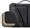 A close-up view of a black laptop bag, highlighting its protective padding. Produktbild-Vorschau