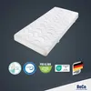 A white mattress is shown on a dark gray background with several certification logos and a German flag. Produktbild-Vorschau