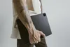 Nomad Modern Folio Housse en cuir pour iPad Pro 12,9 pouces Voir les images du produit 12