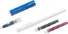 A collection of fountain pen components, including a blue cap, a white pen body, a converter with blue ink, a black ink cartridge, and a red ink cartridge, arranged on a white background. Voir les images du produit